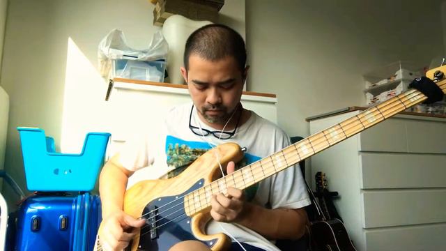 Maya MJB-70 with La Bella Deep Talkin’ Flatwound - Shallow Bass Solo Arrangement смотреть онлайн