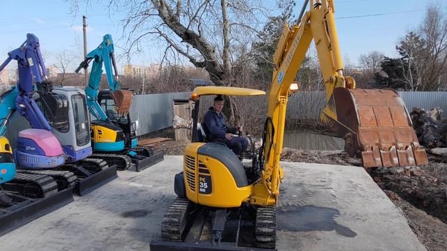 KOMATSU PC35MR Склад Техснаб Краснодар смотреть онлайн