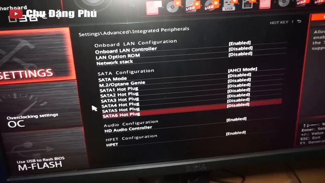 Thử chạy core i3 9100F không có VGA rời và cái kết смотреть онлайн