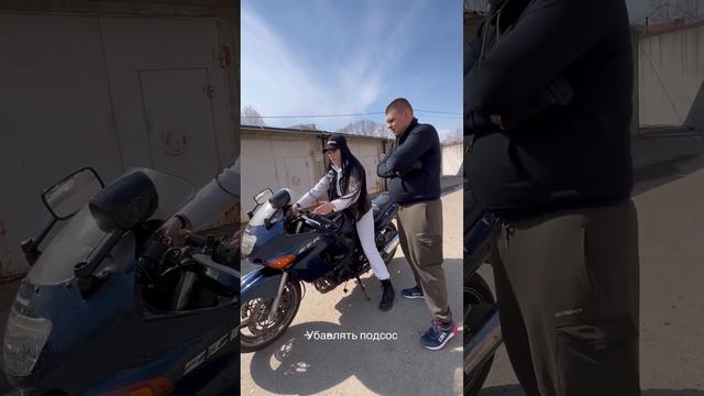 Попытки вывести Kawasaki ZZR 400 из зимней спячки смотреть онлайн