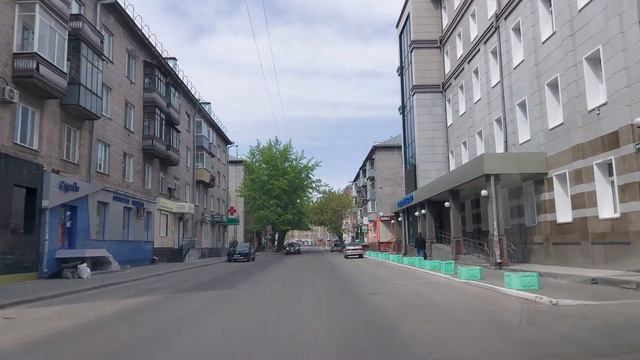 Барнаул, Социалистический пр-т (ул. Молодежная) - ЦУМ - Дом под шпилем и т.д.. смотреть онлайн
