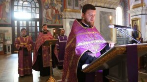 Чтение 12-ти Евангелий Святых Страстей Господних