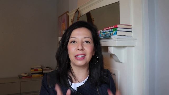 DOES DRY SHAMPOO CAUSE HAIR LOSS? Is Dry Shampoo Bad For Your Hair? Is It Better To Wash Your Hair?