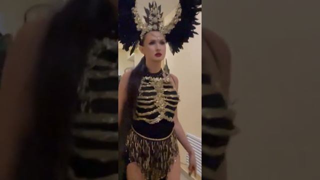 Черный Ангел на неделе моды. Бэкстэйдж смотреть онлайн