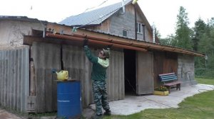 Делаю водосток и бетонный двор в деревне