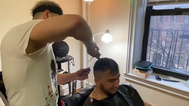 AtakaMaka на самоизоляции / парикмахер ? VLOG 5 (COVID-19, пандемия, карантин, New York, Brooklyn) смотреть онлайн