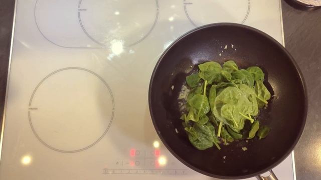 ??Паста с креветками в сливочном соусе Pasta with shrimp in cream sauce (English subtitles ) смотреть онлайн