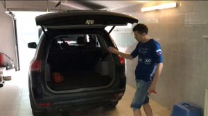Установка электропривода багажника Mitsubishi Pajero Sport