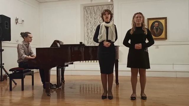 исполняют Коршун Елизавета и Осипова Кира смотреть онлайн