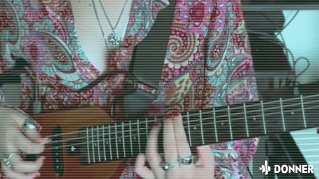 Bella Moulden SLAYS with the Donner HUSH-X Guitar смотреть онлайн