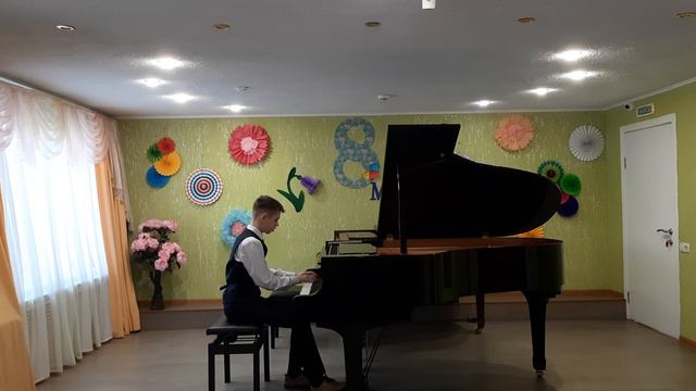 Туваев Евгений.Ф.Лист "Серые облака". смотреть онлайн