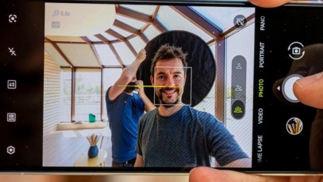Смартфон Asus Zenfone 8 Flip смотреть онлайн
