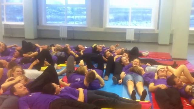 Мастер-класс по Йоге Смеха (БЕГИ ЗА МНОЙ КСТОВО - ноябрь 2015) видео 1 смотреть онлайн