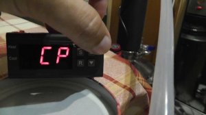 Контроллер температуры MH1210B. Настройка для автоматики старт-стоп, с нормально открытым клапаном.