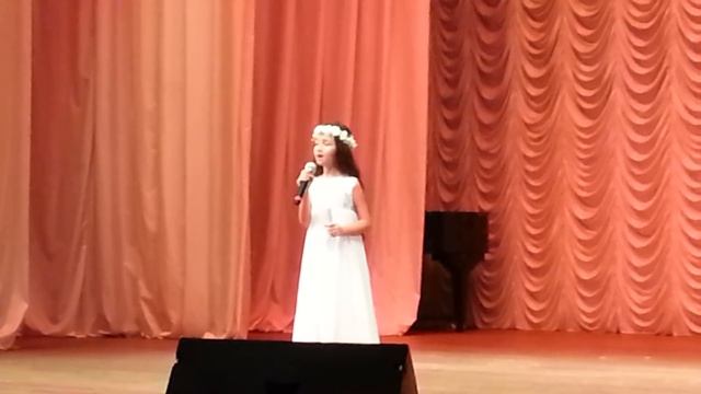 Николь Короли 8лет. Мама Богомолица (cover Светлана Лазарева) смотреть онлайн