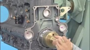 https://truck-standart.ru/ 4M50 Fuso-Canter, замена заднего сальника коленчатого вала.