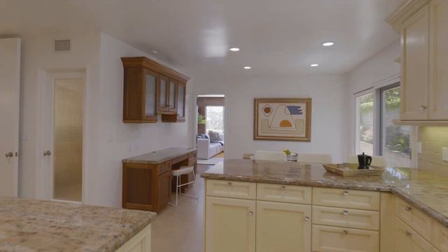 One of a kind Mid Century listing in Bel Air, CA смотреть онлайн