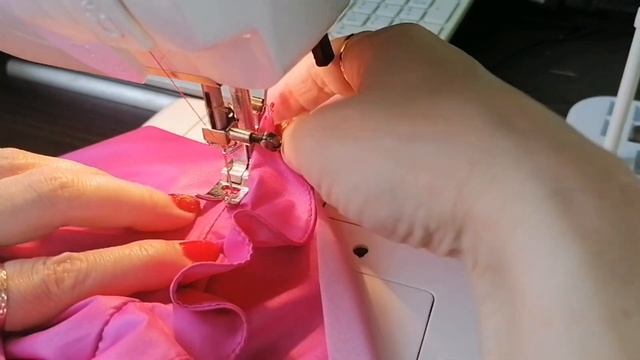 Юбка из плащевки. Комплект для непогоды. Обзор интересной ветровки. смотреть онлайн