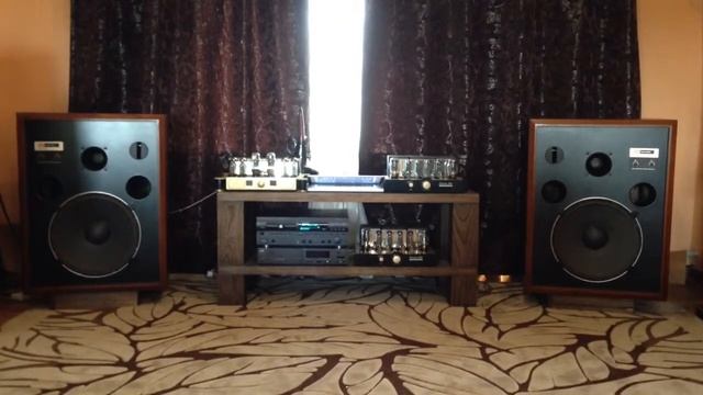 Авторские мониторы на динамиках JBL смотреть онлайн