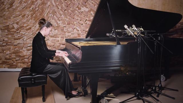 J. Cervelló Mirage (Intermezzo) смотреть онлайн