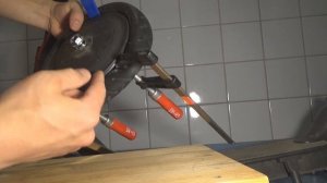 Как снять переднее колесо и ремонтировать прокол на Xiaomi M365