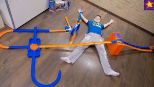 Машинки и ТРАССА ХОТ ВИЛС Во Всю КОМНАТУ !!! Новый Трек Hot Wheels или Ящик для Машинок