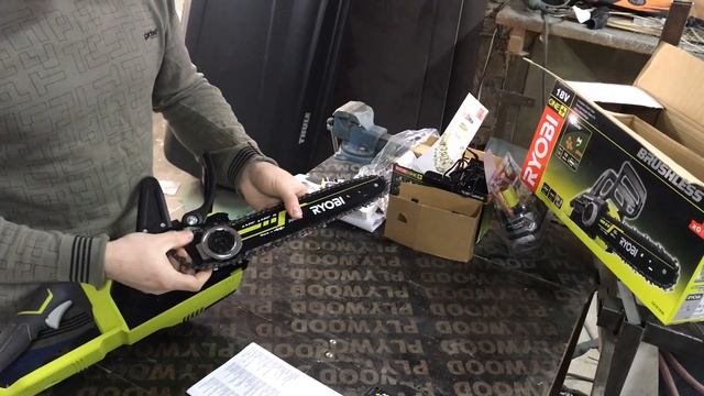 Ryobi OCS1830 (распаковка+тест) Аккумуляторная цепная пила смотреть онлайн