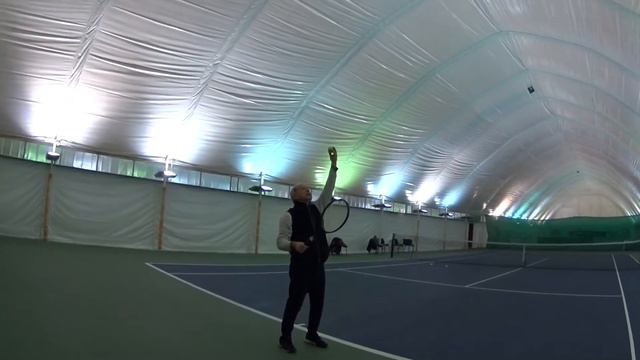 Школа Английского Языка в Пушкино _ Обучение теннису _ Крученая подача _ Topspin Serve (Kick) смотреть онлайн