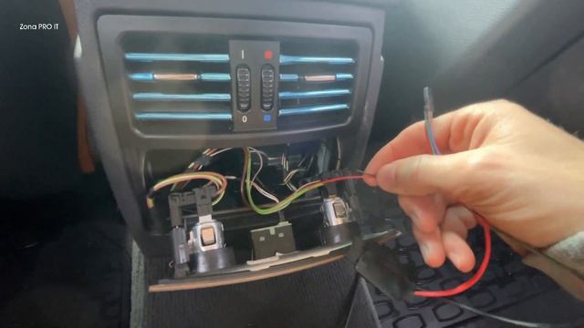 Modul Bluetooth (BMW E60/61) Aftermarket Bluetooth Music Installation смотреть онлайн