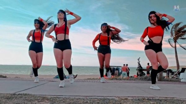 Girl Like Me - Black Eyed Peas, Shakira | CapixabaDance | Dance Way Studio 4k