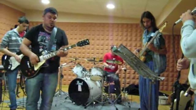 ACES FULL-I WANNA BE YOUR DOG ENSAIO смотреть онлайн