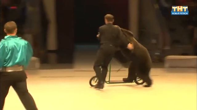 Цирк приехал смотреть онлайн