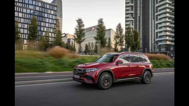 2023 Mercedes-Benz EQB SUV смотреть онлайн