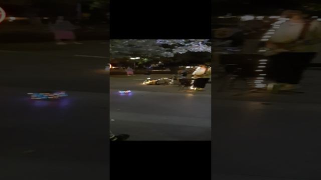 Пение Певицы на набережной Ялты.09.2022