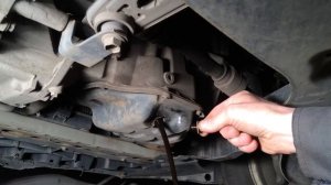 Как поменять масло Nissan Tiida