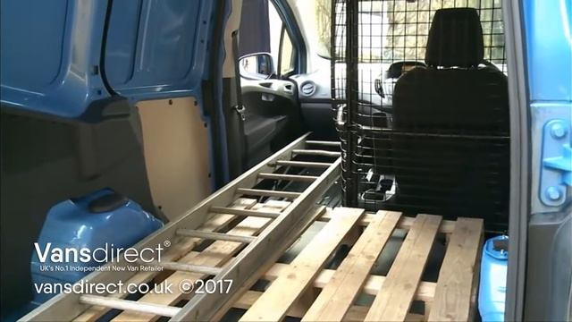Ford Transit Courier Review - Call 0800 169 6995 to buy смотреть онлайн