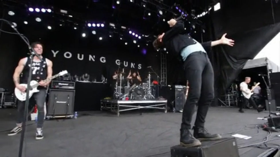 Young Guns - Rising Up смотреть онлайн