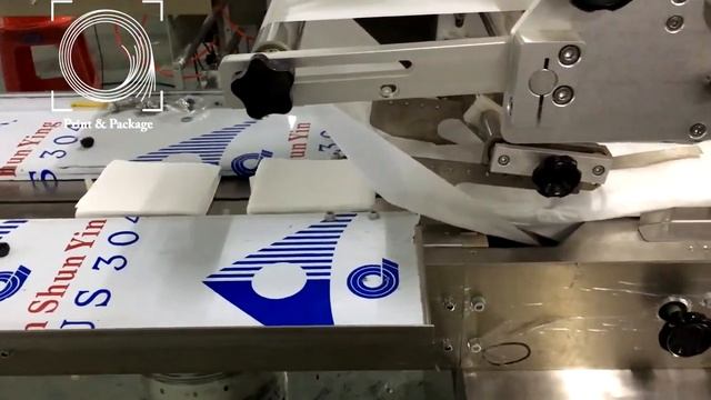 Упаковка салфеток на горизонтальной упаковочной машине 450D смотреть онлайн