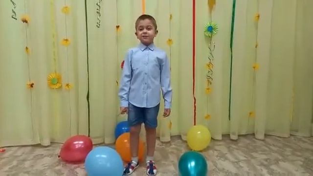 Диль Иван «Стихи про детский сад» МБДОУ № 17 "Родничок" г. Мыски смотреть онлайн