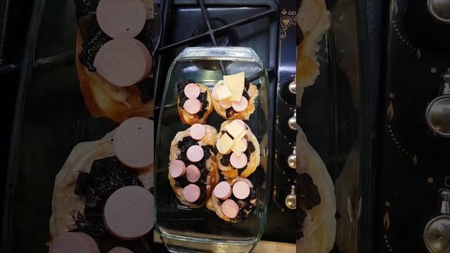 БЛИНАПИЦЦА ЭКСПЕРИМЕНТ! #завтрак #блины #пицца #готовка #грибы #сыр #сосиска смотреть онлайн