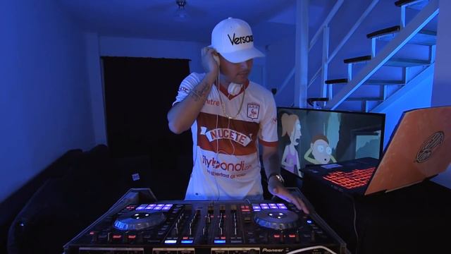 ENGANCHADO #3 - DJ TAO