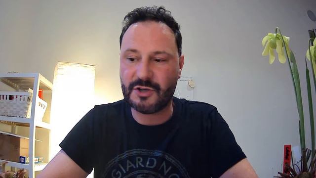 APERITIVO CARNIVORO N.12 : L'IMPOLLINAZIONE DELLE SARRACENIE