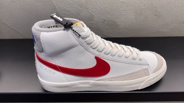 Nike Blazer Mid ‘77 Athletic Club (White/Light Smoke Grey/Phantom/Gym Red) - Style Code: DH7694-100 смотреть онлайн