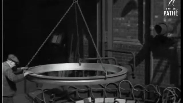 Бандажирование паровозных колес Как это было в 1933г смотреть онлайн