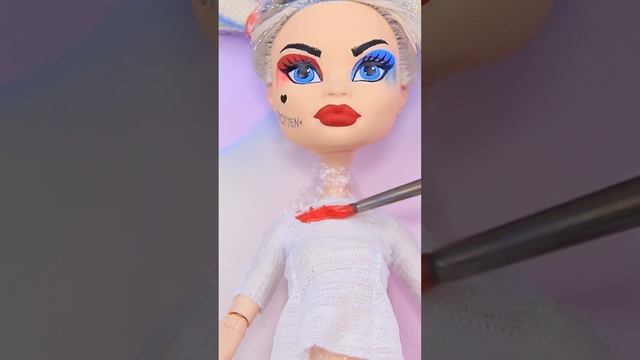 Трансформация Харли Квинн! Лайфхаки для кукол #shorts