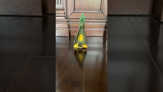 Заводная игрушка СССР Избушка-2 смотреть онлайн