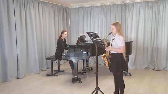 Saksofon Paula смотреть онлайн