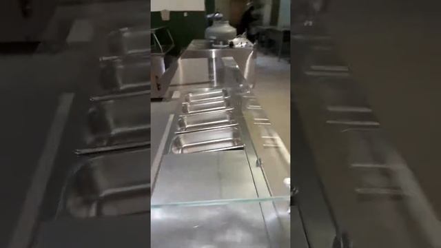 Витрина холодильная настольная STARFOOD VRX1200 II смотреть онлайн