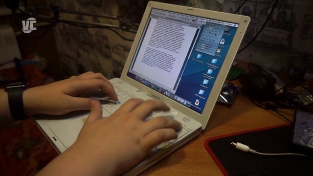 Что умеет iBook G4 в 21-м веке? смотреть онлайн