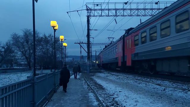 Электропоезд ЭД9Э с сообщением Красноярск Зелелеево смотреть онлайн